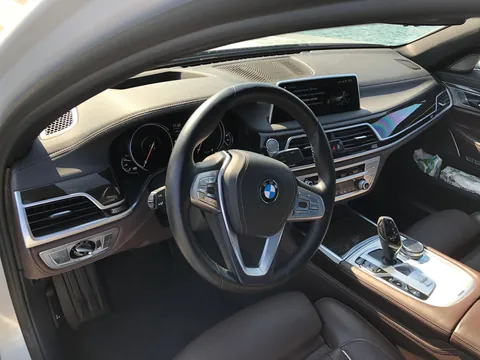 BMW 740Li