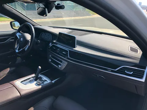 BMW 740Li